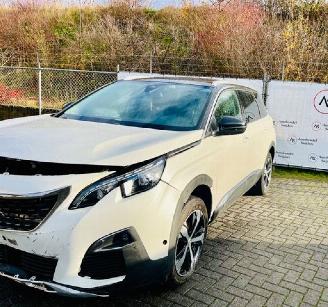 danneggiata veicoli commerciali Peugeot 5008 Allure 2019/12