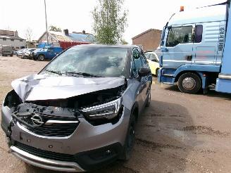 skadebil caravan Opel Crossland 1.2 Edition 2020/10