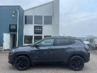 Unfall Kfz Van Jeep Compass 4xe 240 AUTOMAAT Plug-in Hybrid Electric Upland BJ 2023 37560 KM 2023/1