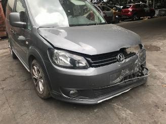 disassembly passenger cars Volkswagen Caddy Combi 1600CC - 75KW - DIESEL - 2013/8