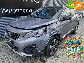 damaged passenger cars Peugeot 3008 1.2 GT LINE AUTOMAAT! VIRTUAL/APP-C/NAVI/CAMERA/SFEERVERLICHTING/FULL OPTIONS! 2017/8